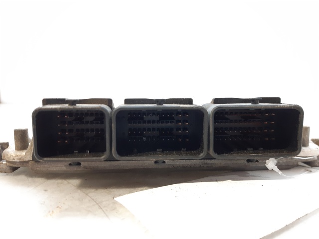 RENAULT 8200039569 ECU comprar Tarragona