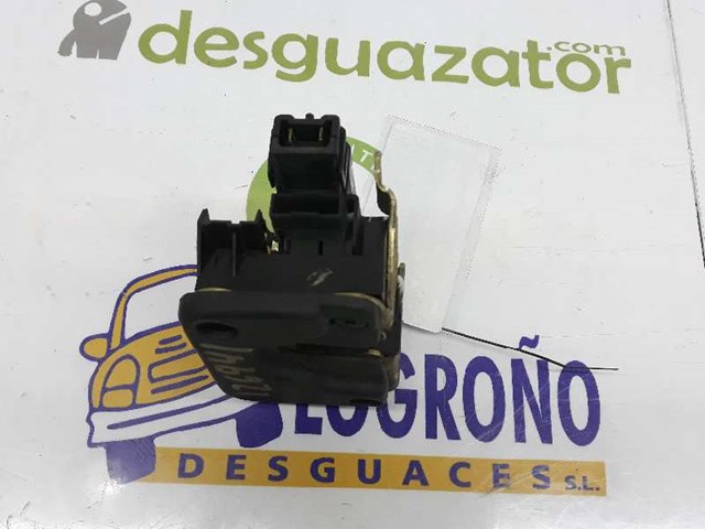 RENAULT 8200042171 Cerradura de puerta delantera derecha  disponible España