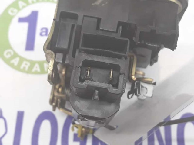 RENAULT 8200042171 Cerradura de puerta delantera derecha  en stock Terrassa
