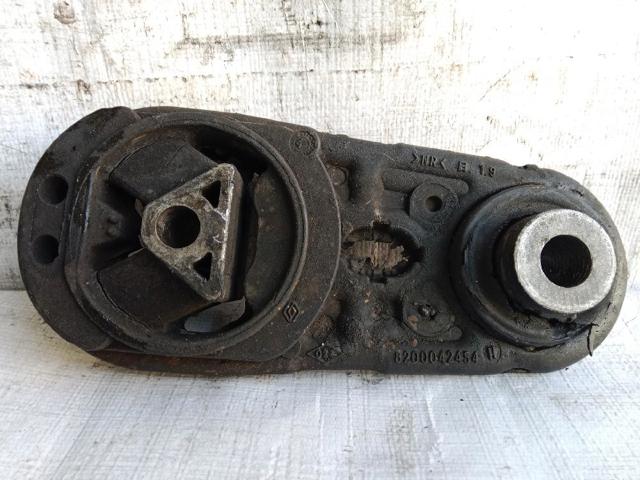 RENAULT 8200042454 Soporte delantero del motor  comprar en Ponferrada