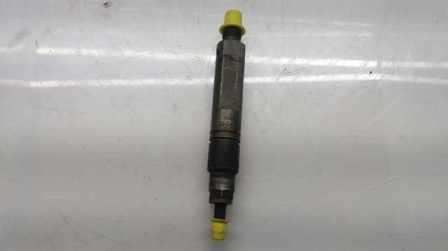 RENAULT 8200047509 Inyector de combustible  comprar en Murcia