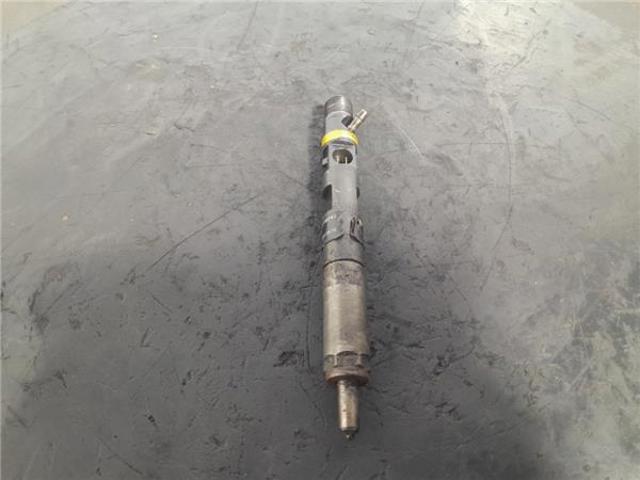 8200049873 RENAULT Inyector  en stock Huelva
