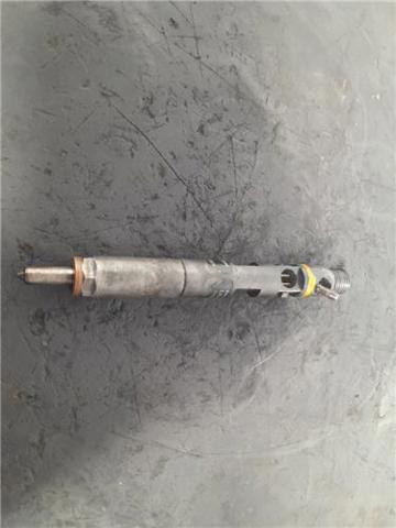 RENAULT 8200049876 Inyector comprar Tarragona