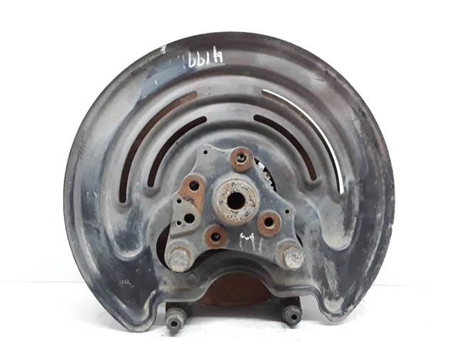 Protector de disco de freno trasero izquierdo 8200050008 NISSAN