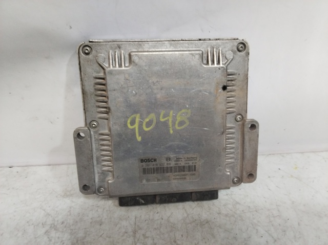 Módulo de control del motor 8200051608 NISSAN