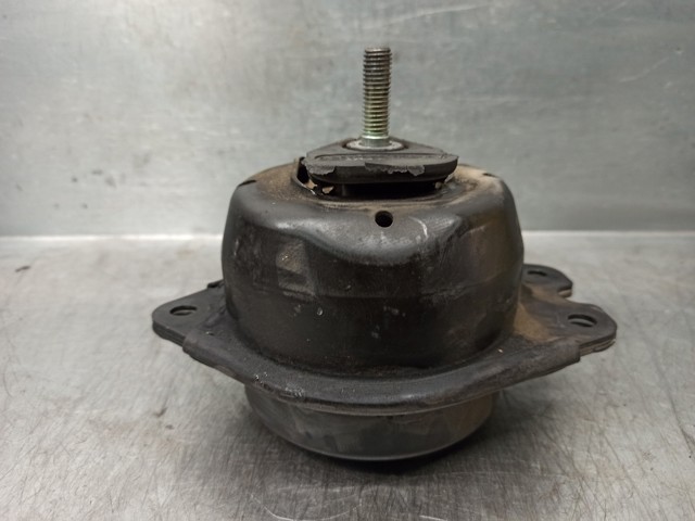 8200052026 Soporte de motor derecho comprar Girona