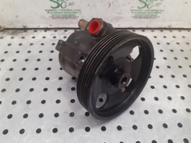 8200054528 Bomba de dirección  en stock Sabadell