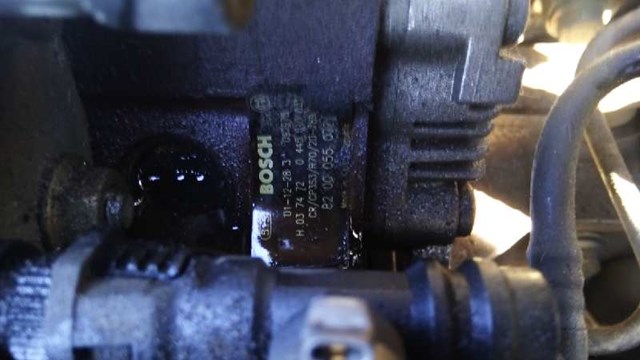 VOLVO 8200055072 Bomba inyectora  en stock Salamanca
