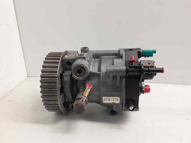 Bomba de inyección 8200057225 RENAULT