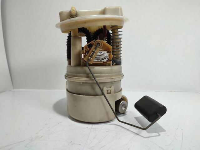 RENAULT 8200057324 Bomba de gasolina comprar Barcelona