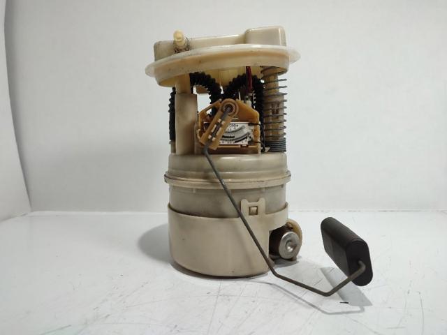 8200057324 Bomba de gasolina comprar Girona