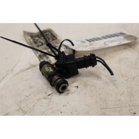 Inyector de combustible 8200058379 RENAULT