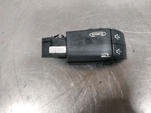 8200058695 Renault (RVI)