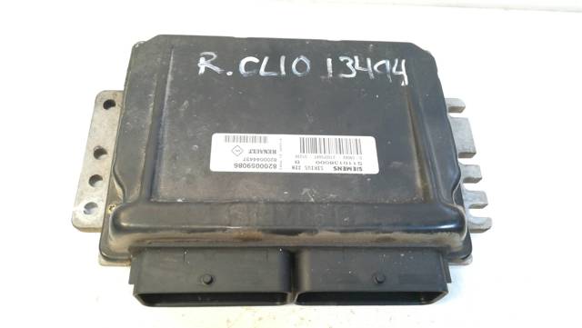 RENAULT 8200059086 Unidad de control del motor (ECU)  disponible Valladolid