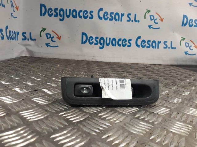 8200060045 Interruptor de elevalunas delantera izquierda comprar Sevilla