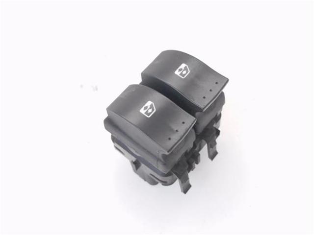 RENAULT 8200060045 Unidad de control de elevalunas delantera izquierda  comprar en Ponferrada