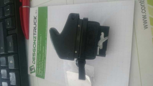 8200060045 RENAULT Unidad de control de elevalunas delantera izquierda  disponible Ourense