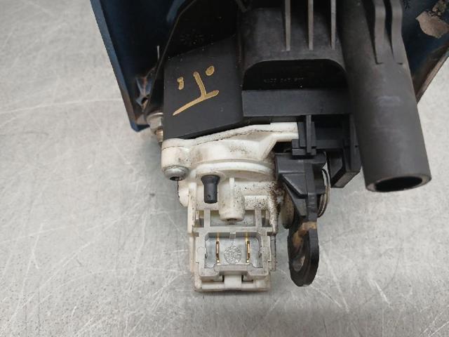 RENAULT 8200060918 Moldura de maletero  en stock Terrassa