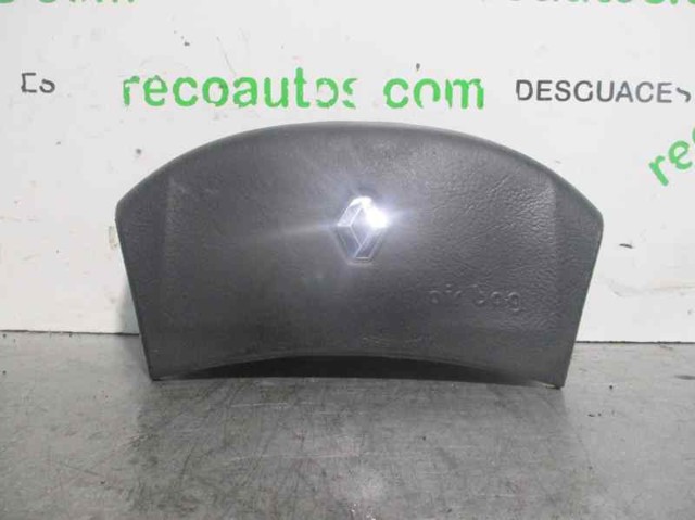 Airbag en el lado del conductor 8200063449B Renault (RVI)