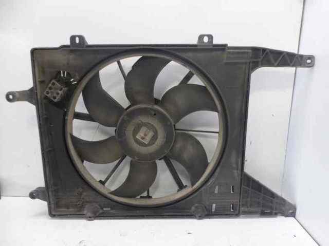 RENAULT 8200065257 Ventilador de radiador comprar Barcelona
