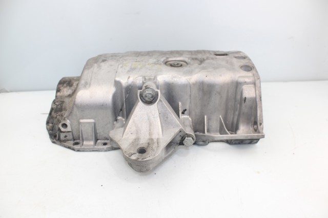 Cárter de aceite del motor 8200066133 RENAULT