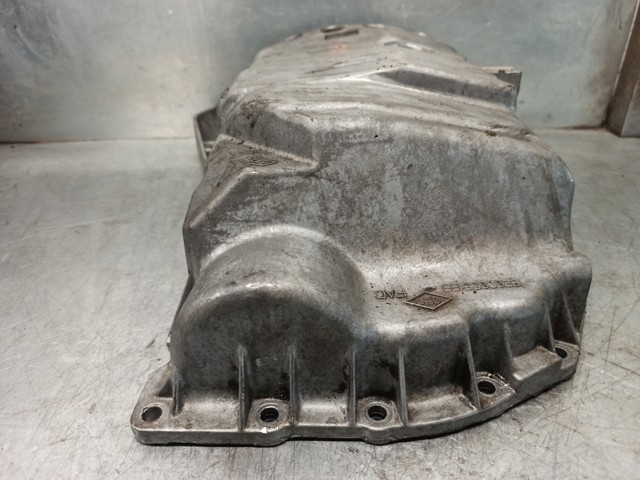 8200066133 RENAULT Cárter de aceite del motor  comprar en Oviedo