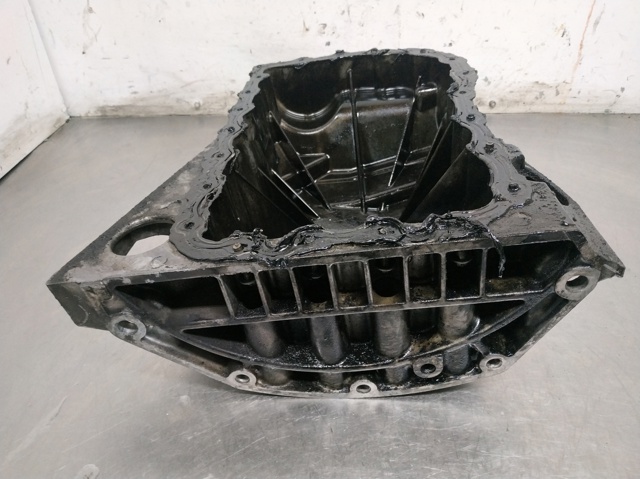 Cárter de aceite del motor 8200066133 RENAULT