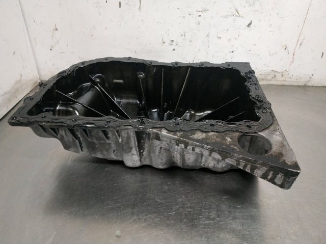 RENAULT 8200066133 Cárter de aceite  en stock Salamanca