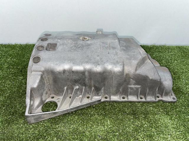 Cárter de aceite del motor 8200066133 RENAULT