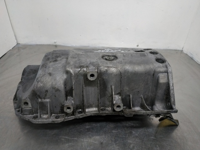 8200066133 RENAULT Cárter de aceite  en stock Gandía