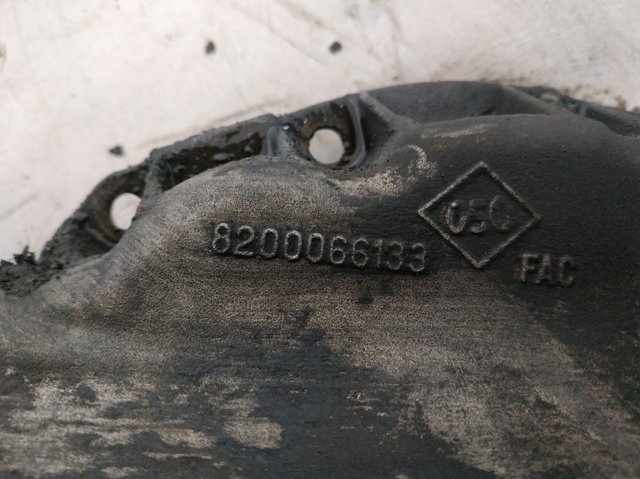 8200066133 Cárter de aceite  disponible Utrera