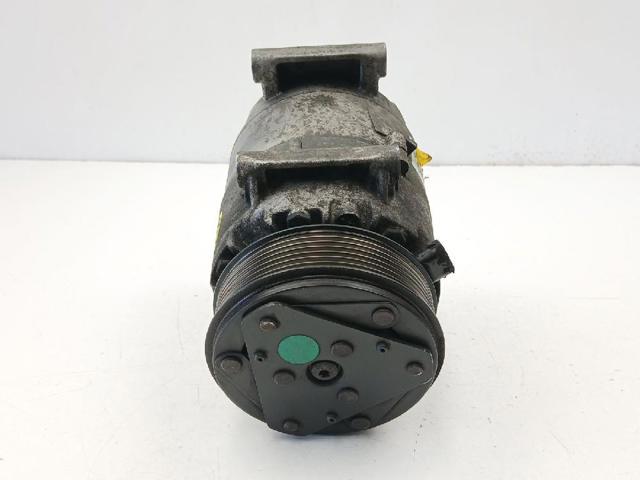 RENAULT 8200067915 Compresor de aire acondicionado  en stock Salamanca