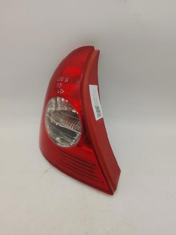 RENAULT 8200071413 Piloto trasero izquierdo  en stock Terrassa