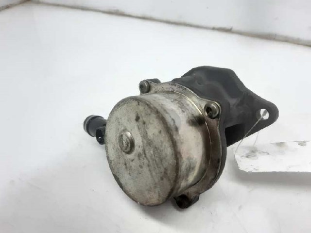 8200072985 RENAULT Bomba de vacío  comprar en Oviedo