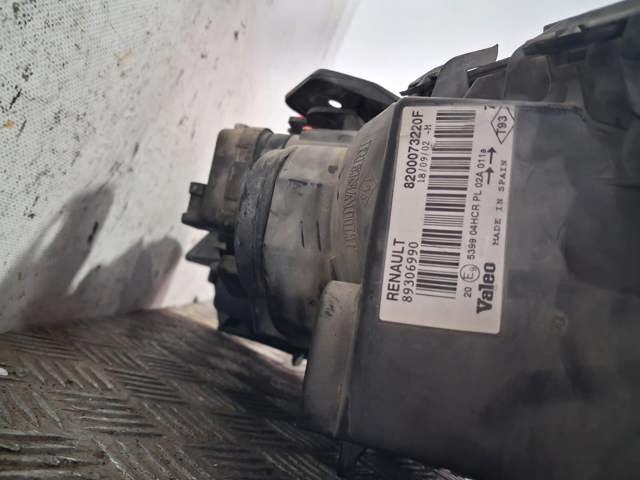 RENAULT 8200073220F Faro izquierdo  en stock Salamanca