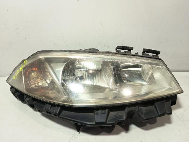 RENAULT 8200073221J Faro derecho  comprar en Ponferrada