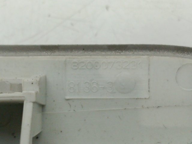8200073231 RENAULT Luz de techo interior (cabina)  en stock Huelva