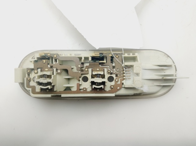 8200073231 RENAULT Luz de techo interior (cabina)  comprar en Lleida