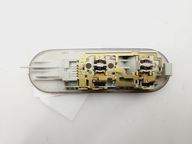 RENAULT 8200073231 Luz de techo interior (cabina) comprar Barcelona