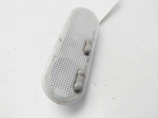 RENAULT 8200073231 Luz de techo interior (cabina) comprar Pamplona