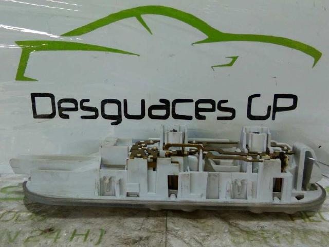 RENAULT 8200073231 Luz de techo interior (cabina)  en stock Terrassa
