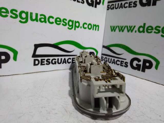 8200073234 Luz de techo interior (cabina) comprar Almería
