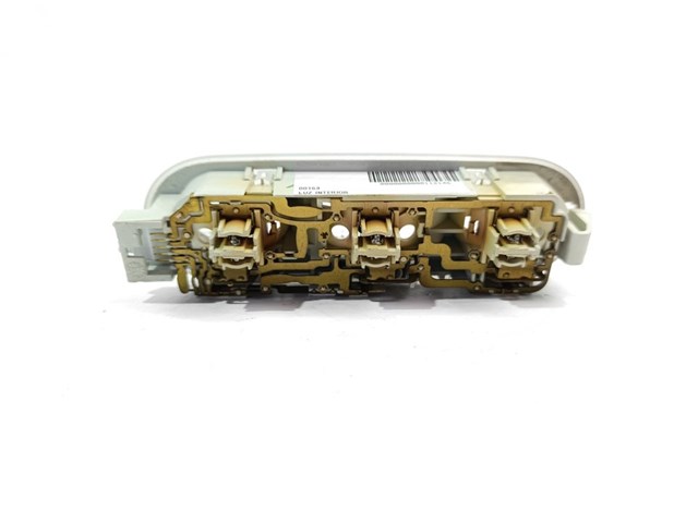 8200073234 Luz de techo interior (cabina)  en stock Sabadell