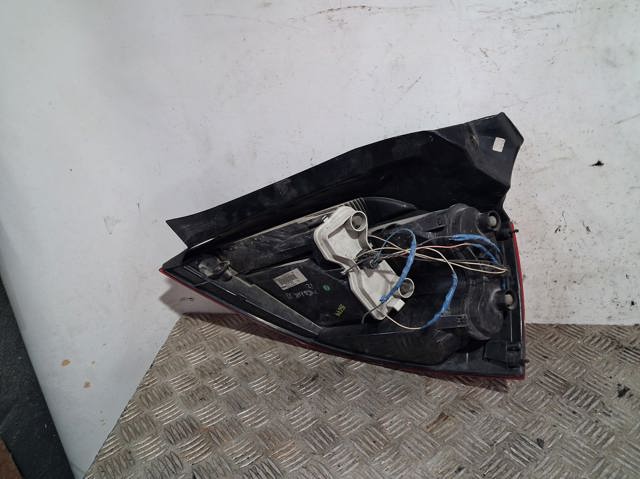 8200073236 RENAULT Piloto trasero izquierdo  disponible Alicante