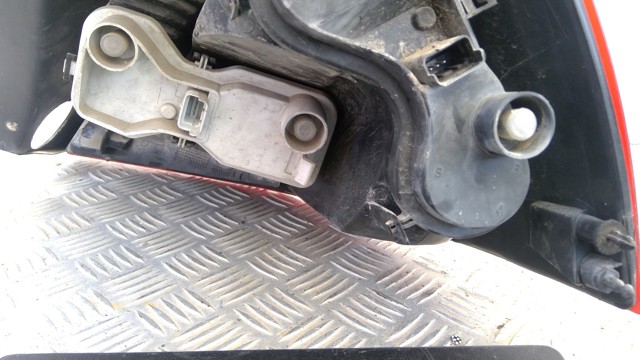 RENAULT 8200073236 Piloto trasero izquierdo  comprar en Ponferrada