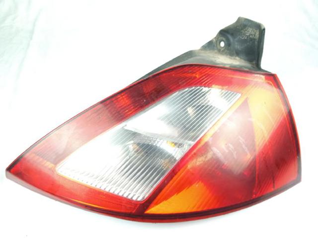 RENAULT 8200073237 Piloto trasero derecho  disponible España