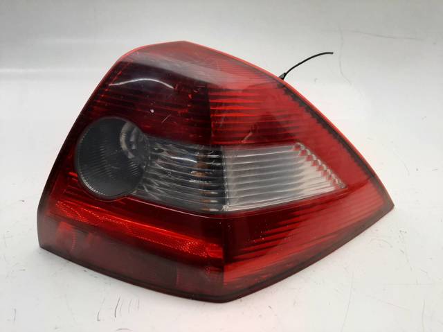 8200073237 Piloto trasero derecho  comprar en Reus
