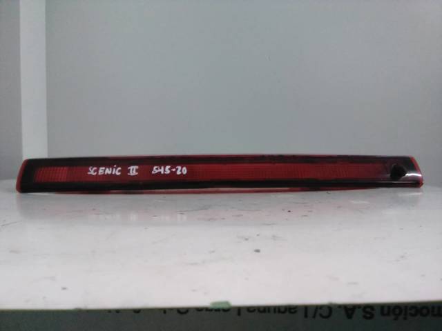 RENAULT 8200073239 Luz de freno trasera adicional  comprar en Albacete