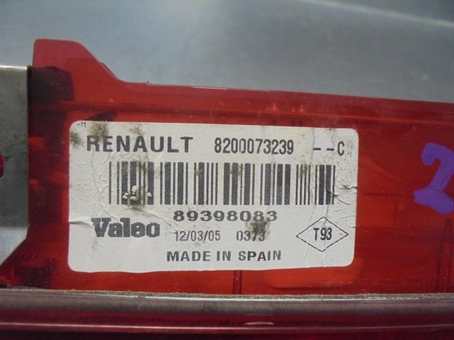 RENAULT 8200073239 Luz de freno trasera adicional  comprar en Ponferrada
