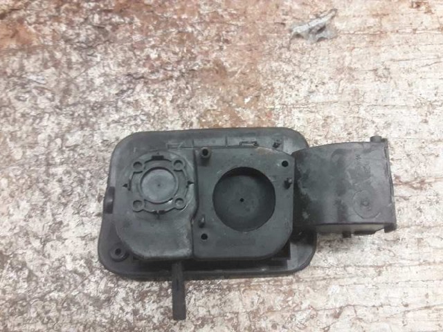 8200073451 Carcasa del tubo de llenado del tanque de combustible  comprar en Zaragoza
